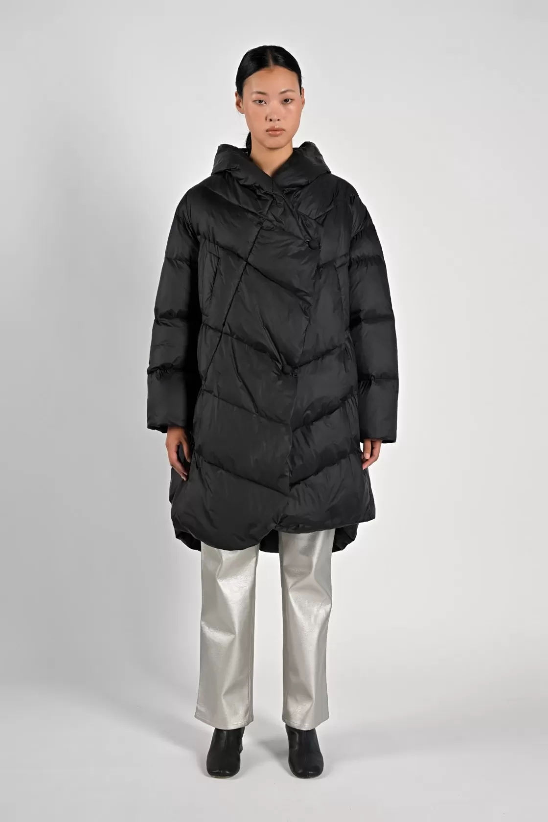 Canadian Classics Melville Long Black Flash Sale