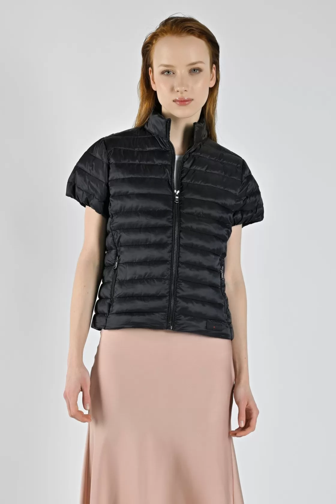 Canadian Classics Rita Short Down Jacket Recycled Black Shop