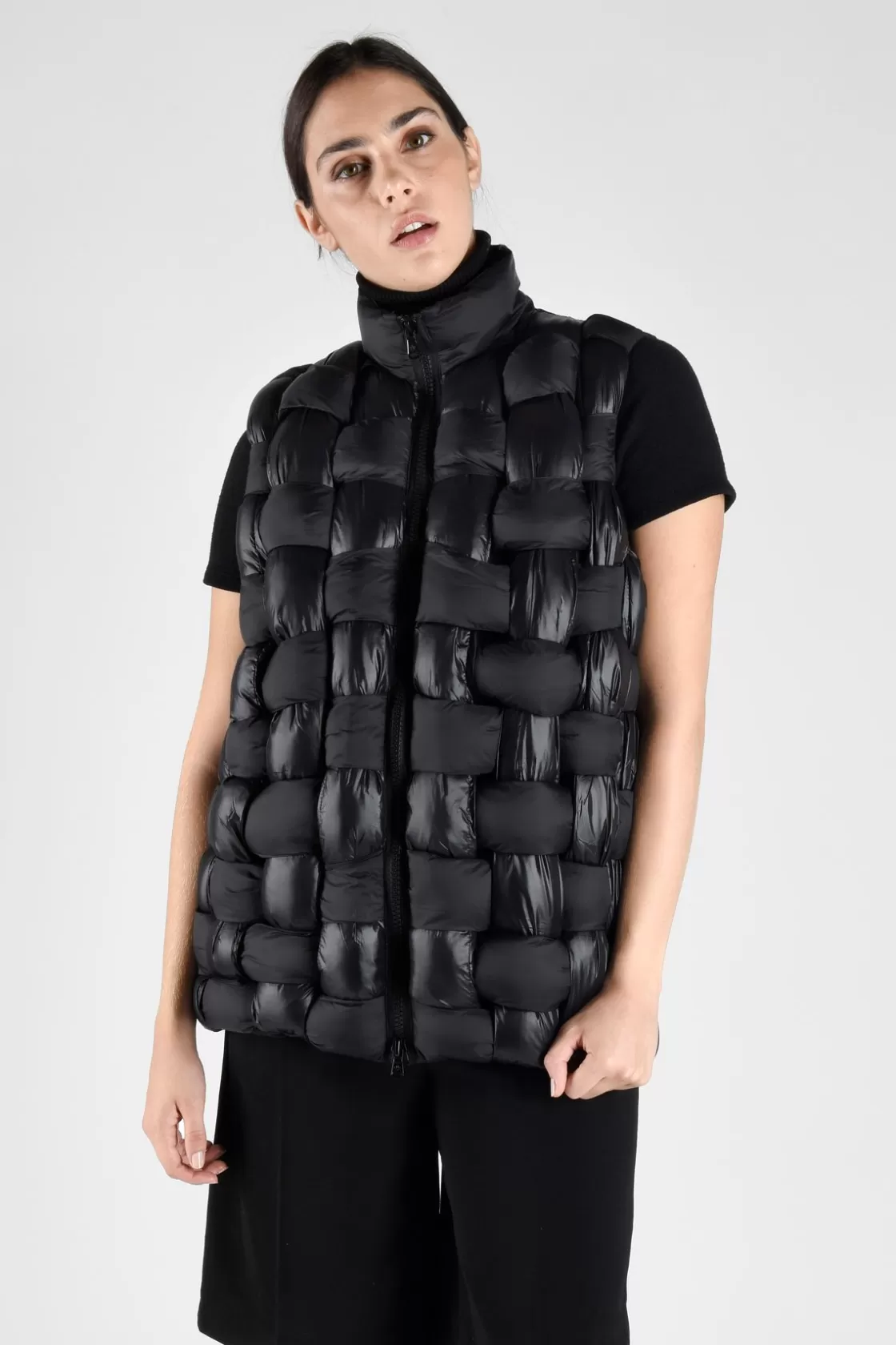 Canadian Classics Sophie Vest Long Black Clearance